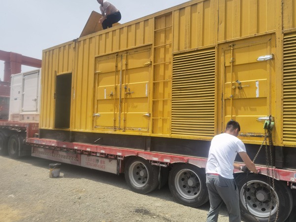 钦北发电机出租100KW发电机需要什么规格的电缆线?