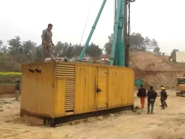 钦北如何判断水冷式机油散热器密封件是否需要更换?